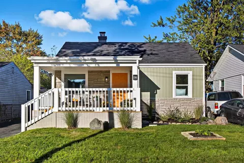 2765 Pontiac St, Columbus, OH 43211