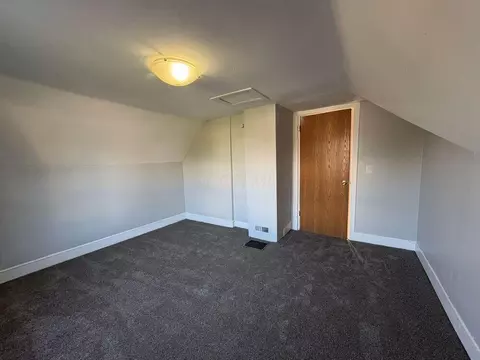 Bedroom - 92 S 3rd St, Newark, OH 43055 photo 2 of 7