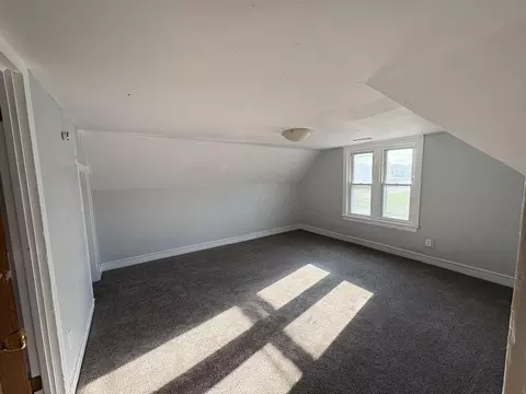 Bedroom - 92 S 3rd St, Newark, OH 43055 photo 1 of 7