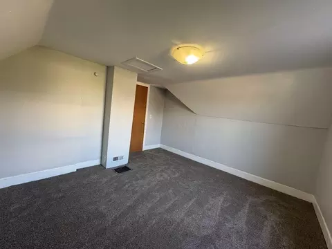 Bedroom - 92 S 3rd St, Newark, OH 43055 photo 6 of 7