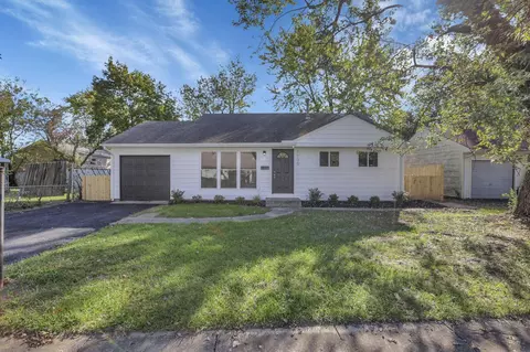 1130 Little Plum Ln, Columbus, OH 43227