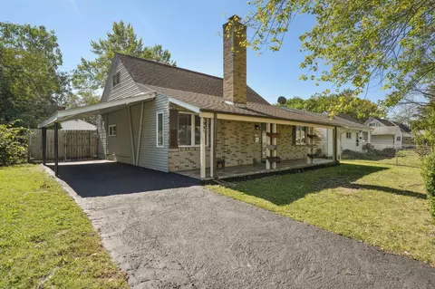 3945 Dillon Dr, Columbus, OH 43227