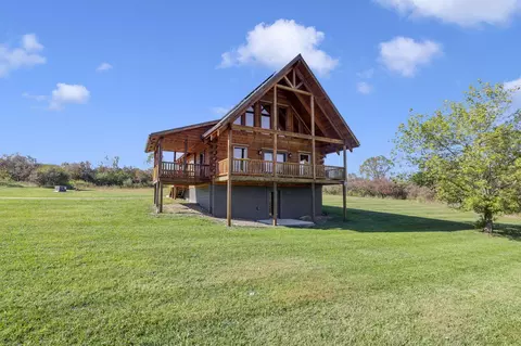 1390 Sportsman Club Rd, Newark, OH 43055