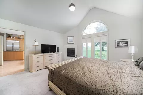 Bedroom - 6516 Zane Trail Rd, Circleville, OH 43113 photo 1 of 9