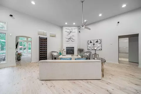 Living - 6516 Zane Trail Rd, Circleville, OH 43113 photo 1 of 3