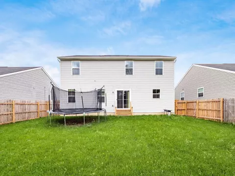 Exterior - 218 Golden Gate Ave, Springfield, OH 45505 photo 7 of 8
