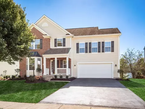 171 Longleaf St, Pickerington, OH 43147