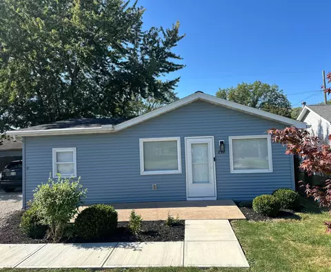 230 Fairfax Rd, Vermilion, OH 44089