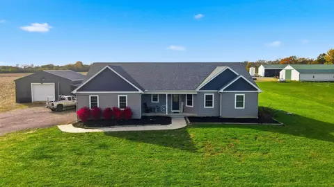 15953 State Route 104, Ashville, OH 43103