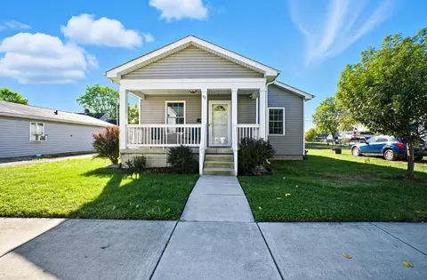 53 Poplar Ave, Newark, OH 43055