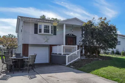 6599 Carriage Ln, Reynoldsburg, OH 43068