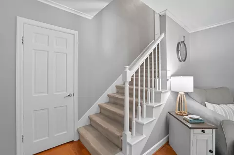 Entry Way - 514 King Ave, Marion, OH 43302 photo 3 of 4