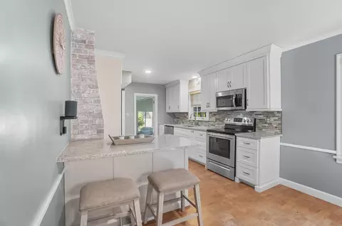 Kitchen - 514 King Ave, Marion, OH 43302 photo 2 of 7