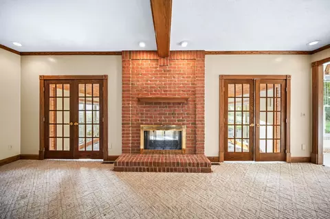 Living - 2645 Berringer Rd, Waldo, OH 43356 photo 5 of 9