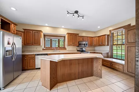 Kitchen - 2645 Berringer Rd, Waldo, OH 43356 photo 7 of 7