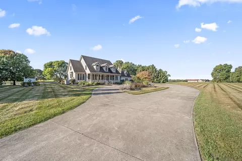 Exterior - 2645 Berringer Rd, Waldo, OH 43356 photo 4 of 22