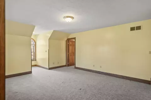 Bedroom - 2645 Berringer Rd, Waldo, OH 43356 photo 8 of 21