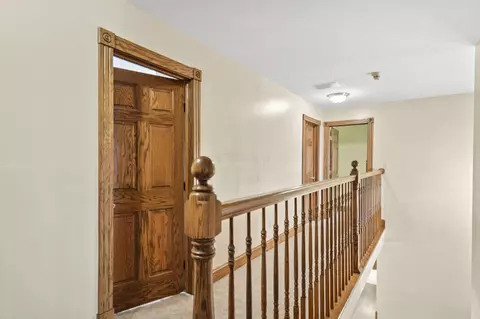 Entry Way - 2645 Berringer Rd, Waldo, OH 43356 photo 4 of 11