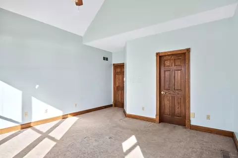 Bedroom - 2645 Berringer Rd, Waldo, OH 43356 photo 4 of 21