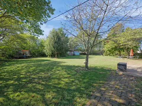 Exterior - 331 Tarlton Rd, Circleville, OH 43113 photo 3 of 9
