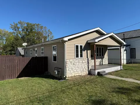 Exterior - 690 Meadow St, Marion, OH 43302 photo 1 of 8