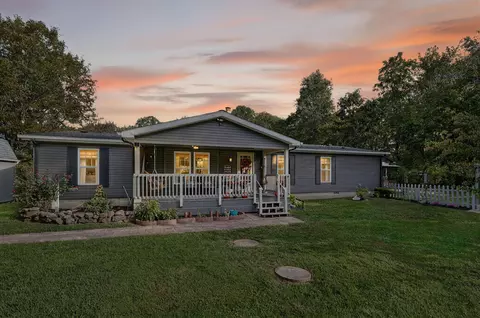 22340 Buena Vista Rd, Rockbridge, OH 43149