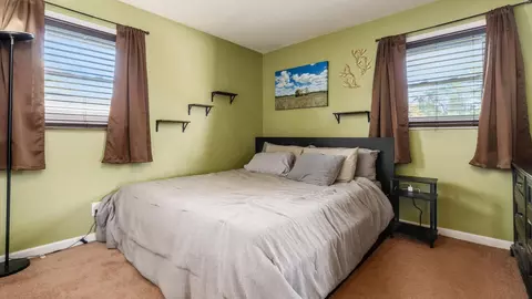 Bedroom - 5218 Fullerton Dr, Columbus, OH 43232 photo 2 of 3