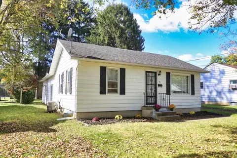 105 N Center St, Mount Vernon, OH 43050