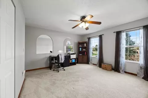 582 Adrian Dr, Delaware, OH 43015 photo 33