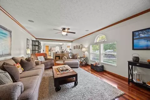 582 Adrian Dr, Delaware, OH 43015 photo 21