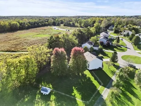 582 Adrian Dr, Delaware, OH 43015 photo 44