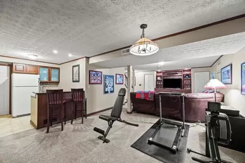 582 Adrian Dr, Delaware, OH 43015 photo 36