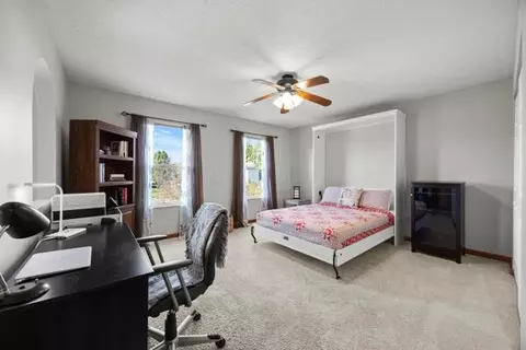 582 Adrian Dr, Delaware, OH 43015 photo 32