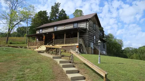 4300 Bis Rd SW, Lancaster, OH 43130