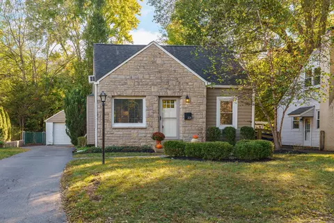 221 Deland Ave, Columbus, OH 43214