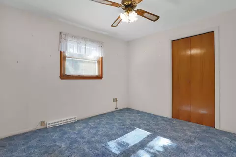 Bedroom - 400 James Ave, Mansfield, OH 44907 photo 1 of 6