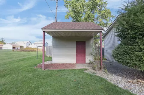 Exterior - 400 James Ave, Mansfield, OH 44907 photo 6 of 6