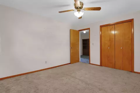 Bedroom - 400 James Ave, Mansfield, OH 44907 photo 4 of 6