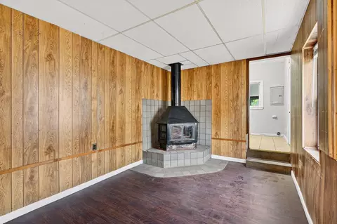 Living - 59 N Everett Ave, Columbus, OH 43213 photo 8 of 10