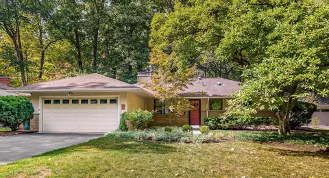 3965 Wynding Dr, Columbus, OH 43214