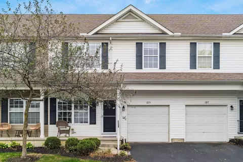 1215 Park Dr #3403, Gahanna, OH 43230