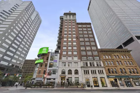 8 E Broad St #1200, Columbus, OH 43215