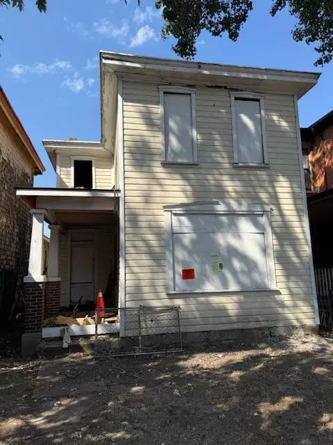 835 Summit St, Columbus, OH 43215