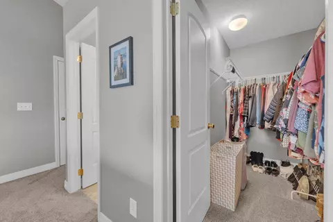 Entry Way - 5710 Boucher Dr, Orient, OH 43146 photo 3 of 3