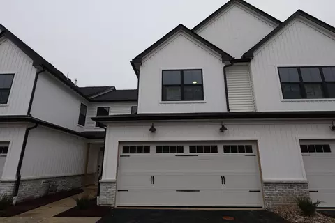 5484 Fawnsbury Ct, Powell, OH 43065