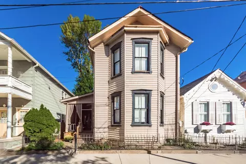 136 E Whittier St, Columbus, OH 43206