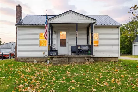 191 Tuttle Ave, Fredericktown, OH 43019