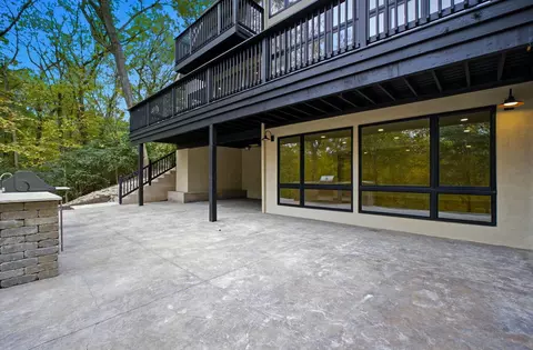 Exterior - 4640 Donegal Cliffs Dr, Dublin, OH 43017 photo 7 of 11