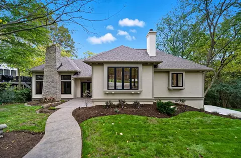 4640 Donegal Cliffs Dr, Dublin, OH 43017