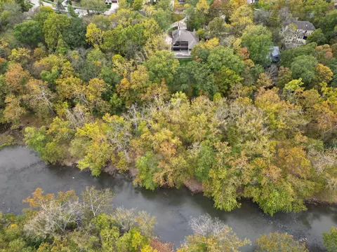 View/Area - 4640 Donegal Cliffs Dr, Dublin, OH 43017 photo 3 of 4
